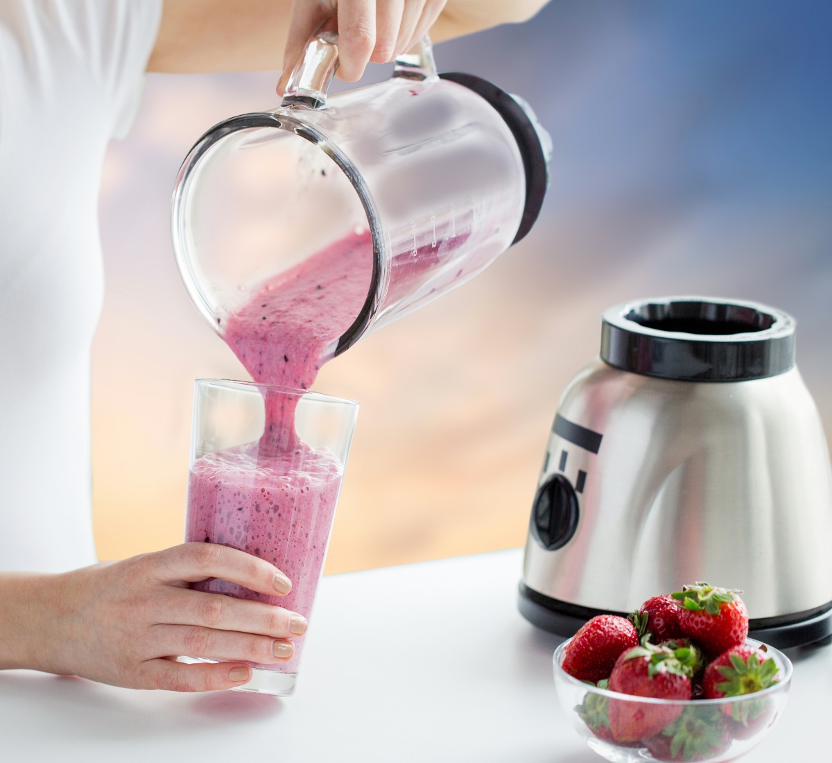 La Reveuse Personal Size Blender 250 Watts Power for Shakes